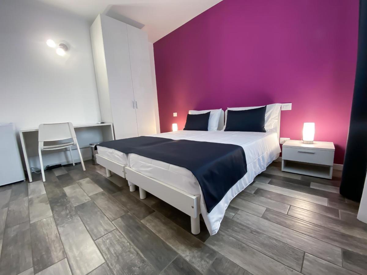 Bonne Nuit Guest House Azzano San Paolo Esterno foto