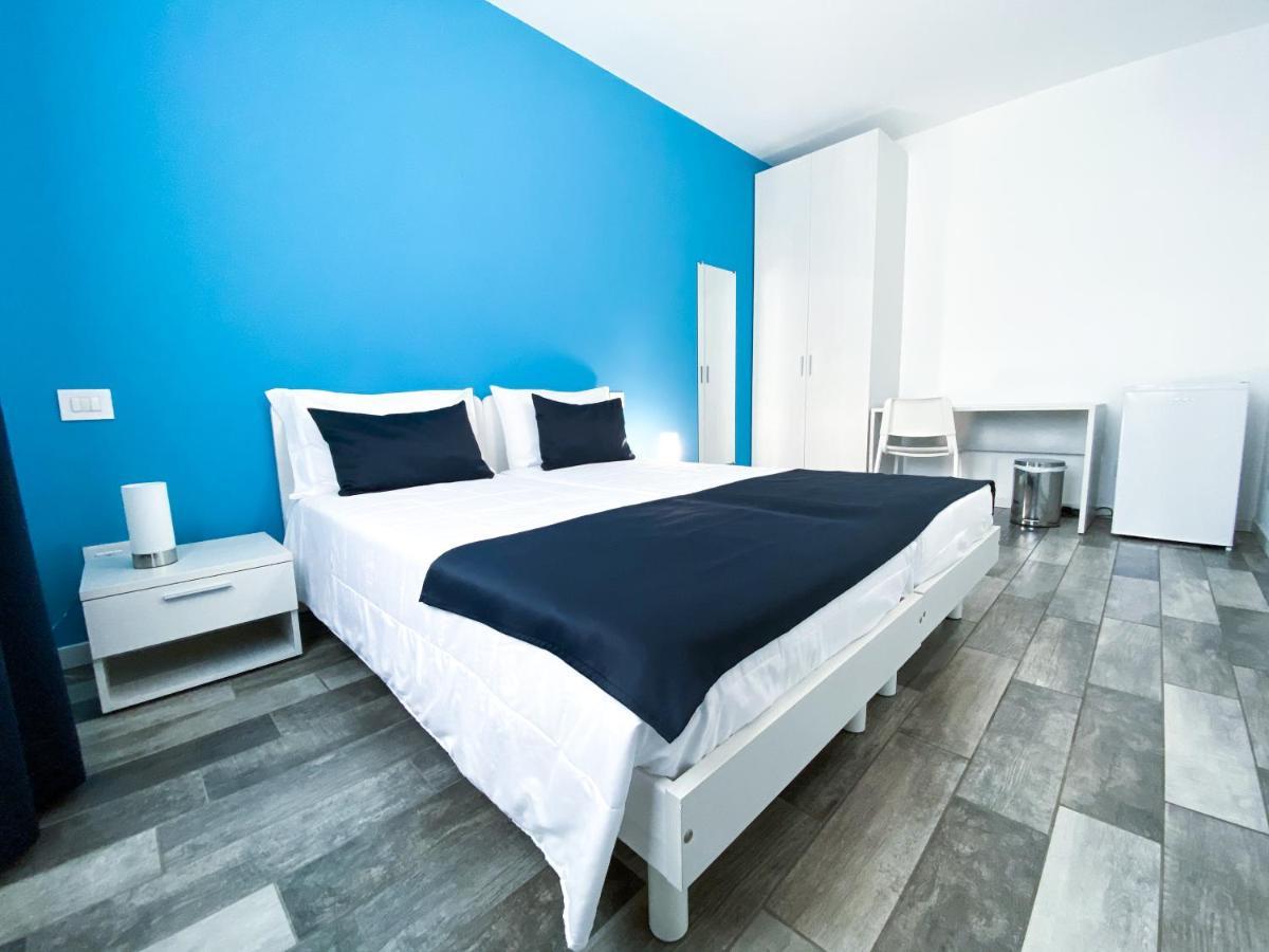 Bonne Nuit Guest House Azzano San Paolo Esterno foto